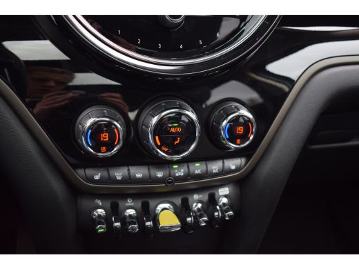 Mini Countryman 2.0 Cooper S E ALL4 Chili | Pano | Half Leer | H/K | HUD | Apple CarPlay ActivLease financial lease