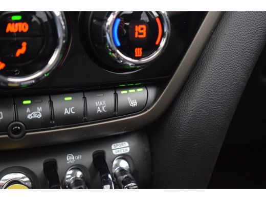 Mini Countryman 2.0 Cooper S E ALL4 Chili | Pano | Half Leer | H/K | HUD | Apple CarPlay ActivLease financial lease