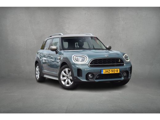 Mini Countryman 2.0 Cooper S E ALL4 Chili | Pano | Half Leer | H/K | HUD | Apple CarPlay ActivLease financial lease