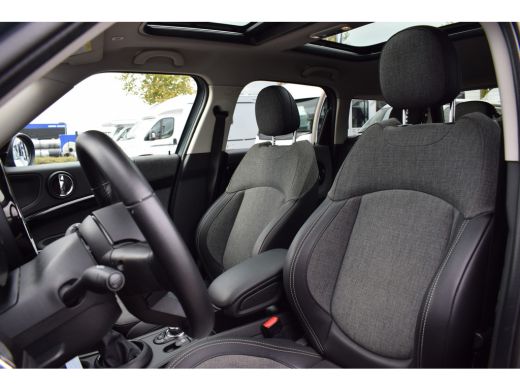 Mini Countryman 2.0 Cooper S E ALL4 Chili | Pano | Half Leer | H/K | HUD | Apple CarPlay ActivLease financial lease