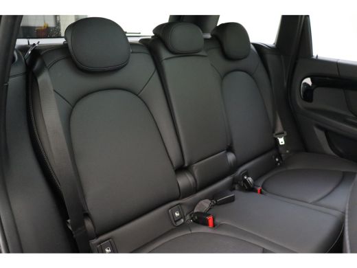Mini Countryman Cooper S E ALL4 Classic / Panoramadak / Achteruitrijcamera / Comfort Access / Comfortstoelen / LE... ActivLease financial lease