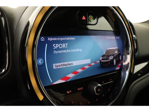 Mini Countryman Cooper S E ALL4 Classic / Panoramadak / Achteruitrijcamera / Comfort Access / Comfortstoelen / LE... ActivLease financial lease