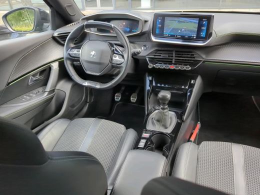 Peugeot 2008 1.2 PureTech GT-Line | Navigatie | Camera | Apple carplay | Full LED | Adaptieve cruise | Lichtme... ActivLease financial lease