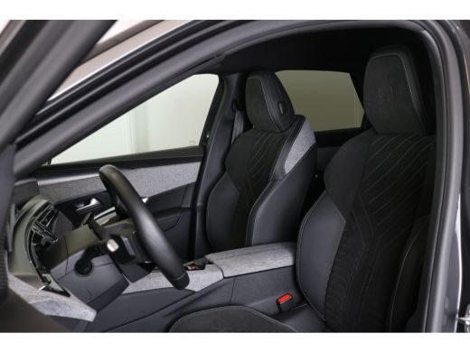 Peugeot 3008 1.2 Hybrid 136 GT | Navi | Camera | Stoel en Stuur verwarming | PDC V+A | Ad. Cruise control | Ke... ActivLease financial lease