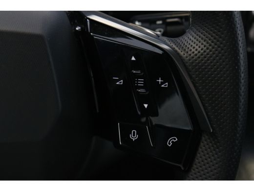 Peugeot 3008 1.2 Hybrid 136 GT | Navi | Camera | Stoel en Stuur verwarming | PDC V+A | Ad. Cruise control | Ke... ActivLease financial lease