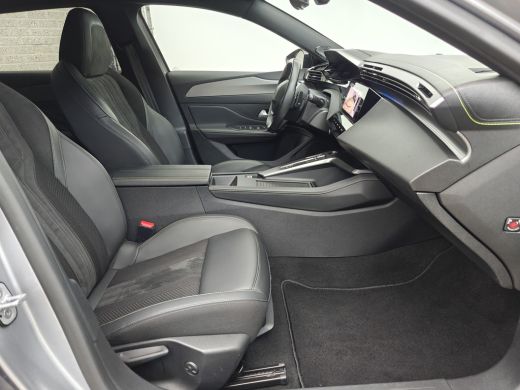 Peugeot 308 SW 1.6 HYbrid 180 GT Pack Business | Achteruitrij assistent | Apple Carplay/Android Auto|telefoon... ActivLease financial lease