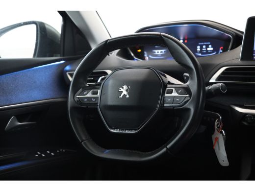 Peugeot 5008 1.2 PureTech GT-Line Avantage Automaat, 7 Pers. Volleder, Climate, ActivLease financial lease
