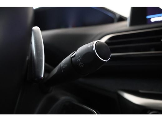 Peugeot 5008 1.2 PureTech GT-Line Avantage Automaat, 7 Pers. Volleder, Climate, ActivLease financial lease