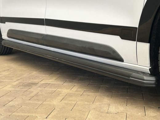 Peugeot Expert Standaard | 16" stalen velgen | Elektrisch bedienbare en verwarmbare buitenspiegels | Getint glas... ActivLease financial lease