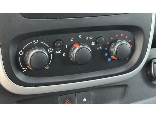 Renault Trafic 1.6 dCi T27 L1 Navi|Airco|Trekhaak ActivLease financial lease