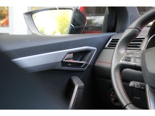 Seat Arona 1.0 TSI FR Limited Edition | 1e eig. | NL auto | Navi | Apple Carplay | Clima | Adapt. Cruise | 18'' ActivLease financial lease