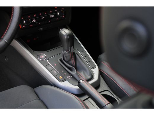 Seat Arona 1.0 TSI FR Limited Edition | 1e eig. | NL auto | Navi | Apple Carplay | Clima | Adapt. Cruise | 18'' ActivLease financial lease