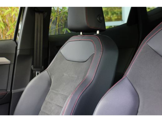 Seat Arona 1.0 TSI FR Limited Edition | 1e eig. | NL auto | Navi | Apple Carplay | Clima | Adapt. Cruise | 18'' ActivLease financial lease