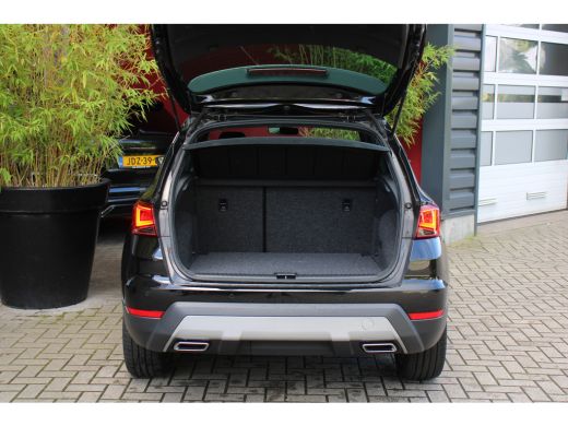 Seat Arona 1.0 TSI FR Limited Edition | 1e eig. | NL auto | Navi | Apple Carplay | Clima | Adapt. Cruise | 18'' ActivLease financial lease