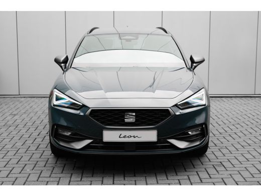 Seat Leon FR Business - eHybrid | Achteruitrijcamera | Automatisch dimmende binnenspiegel | Dakhemel uitgev... ActivLease financial lease