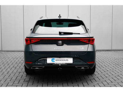Seat Leon FR Business - eHybrid | Achteruitrijcamera | Automatisch dimmende binnenspiegel | Dakhemel uitgev... ActivLease financial lease