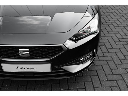 Seat Leon Sportstourer FR Business - eHybrid | Achteruitrijcamera | Automatisch dimmende binnenspiegel | Da... ActivLease financial lease