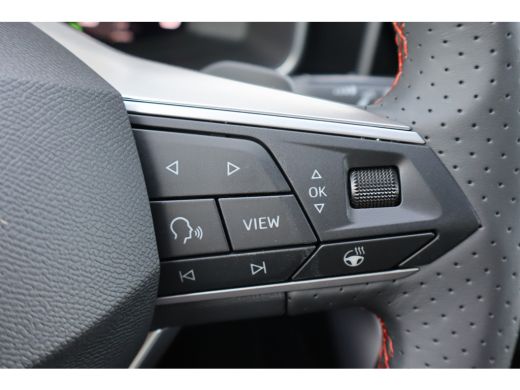 Seat Leon FR Business - eHybrid | Achteruitrijcamera | Automatisch dimmende binnenspiegel | Dakhemel uitgev... ActivLease financial lease