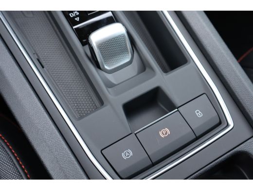 Seat Leon FR Business - eHybrid | Achteruitrijcamera | Automatisch dimmende binnenspiegel | Dakhemel uitgev... ActivLease financial lease