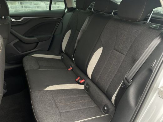 Skoda Scala 1.0 TSI Sport Business | Carplay | Navi | Virtual cockpit | Climate | PDC ActivLease financial lease