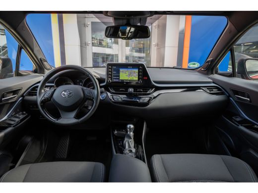 Toyota C-HR 2.0 Hybrid First Edition | Achteruitrijcamera | Apple Carplay/Android Auto|telefoonintegratie pre... ActivLease financial lease