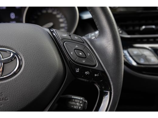 Toyota C-HR 2.0 Hybrid First Edition | Achteruitrijcamera | Apple Carplay/Android Auto|telefoonintegratie pre... ActivLease financial lease