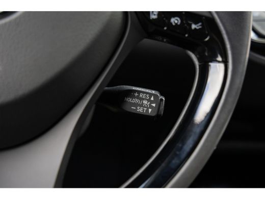 Toyota C-HR 2.0 Hybrid First Edition | Achteruitrijcamera | Apple Carplay/Android Auto|telefoonintegratie pre... ActivLease financial lease