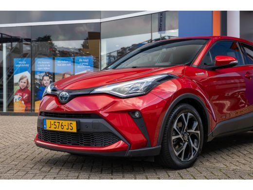 Toyota C-HR 2.0 Hybrid First Edition | Achteruitrijcamera | Apple Carplay/Android Auto|telefoonintegratie pre... ActivLease financial lease