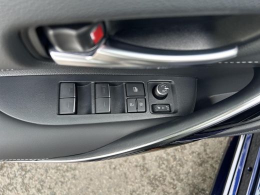 Toyota Corolla 1.8 Hybrid Executive ActivLease financial lease