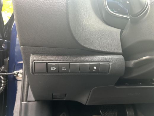 Toyota Corolla 1.8 Hybrid Executive ActivLease financial lease