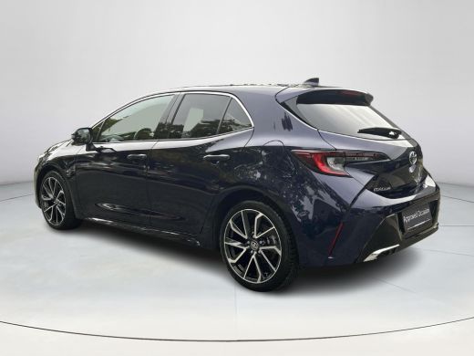Toyota Corolla 1.8 Hybrid Executive ActivLease financial lease