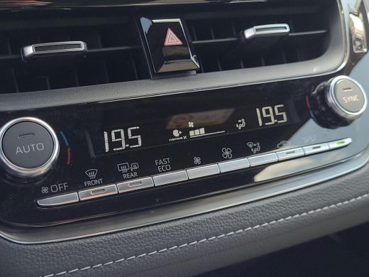 Toyota Corolla Touring Sports Hybrid 140 Dynamic | DEMO VOORDEEL | ActivLease financial lease