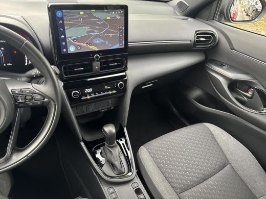 Toyota Yaris Cross 1.5 Hybrid 115 First Edition | 06-10141018 Voor meer informatie ActivLease financial lease