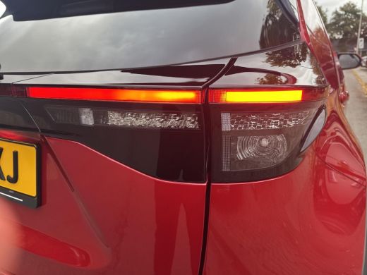 Toyota Yaris Cross 1.5 Hybrid 115 First Edition | 06-10141018 Voor meer informatie ActivLease financial lease