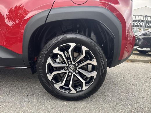 Toyota Yaris Cross 1.5 Hybrid 115 First Edition | 06-10141018 Voor meer informatie ActivLease financial lease