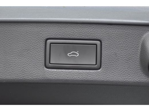 Volkswagen Arteon 218PK [PHEV] ELEGANCE BUSINESS+ CAMERA/LEDER/VIRTUAL/PANORAMADAK ActivLease financial lease