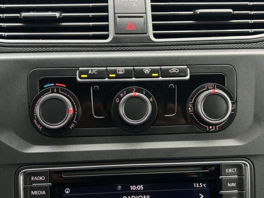 Volkswagen Caddy 2.0 TDI 123 PK / L1H1 / 4x4 / 4Motion / 1e EIG. / ACHTERKLEP / TREKHAAK / INRICHTING / AIRCO / CR... ActivLease financial lease