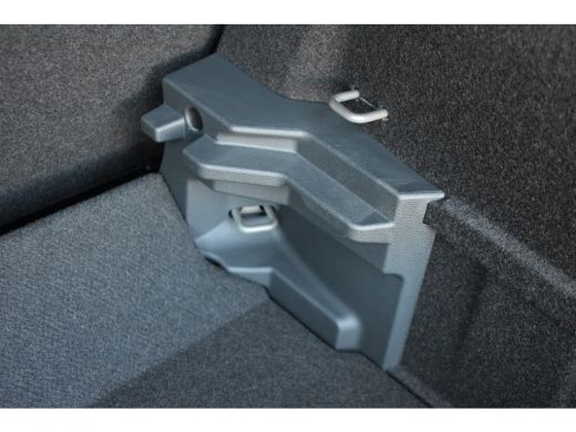 Volkswagen T-Cross Life Edition | 'App-Connect' draadloze smartphone integratie | Achterlichten LED | Afstandscontro... ActivLease financial lease