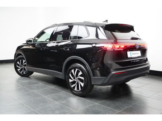 Volkswagen Tiguan 1.5 eTSI 150PK DSG Life | Matrix LED koplampen | Trekhaak elektrisch uitklapbaar | Voorstoelen ve... ActivLease financial lease