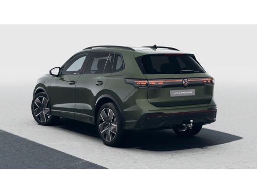 Volkswagen Tiguan R-Line Edition - eHybrid | 'App-Connect' draadloze smartphone integratie | Automatische afstandsr... ActivLease financial lease