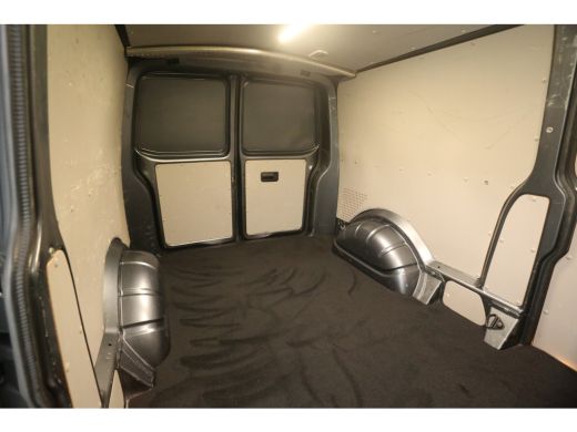Volkswagen Transporter 2.0 TDI 150PK L2H1 | Automaat | Airco | Cruise | 3-Zits | Camera | Carplay | Trekh. ActivLease financial lease
