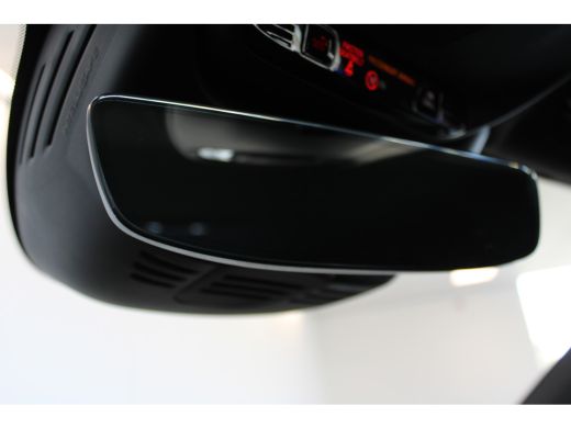 Volvo  XC40 T4 211PK Plus Dark | Voorruitverwarming | Trekhaak | PDC + 360° Camera | Adaptive Cruise control ... ActivLease financial lease