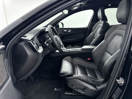 Volvo  XC60 T8 Recharge Ultimate Black Edition | 21" | Luchtvering | 360 Camera | Harman Kardon | Trekhaak | ... ActivLease financial lease