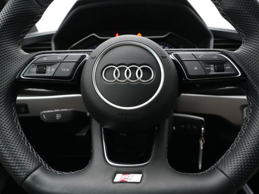 Audi A1 Sportback Sportback 25 TFSI S Line edition Navi via App Clima Pdc Led ActivLease financial lease