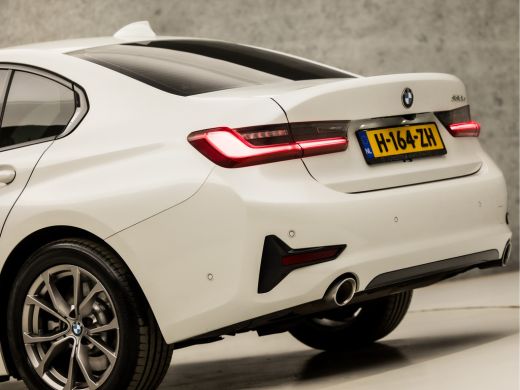 BMW 3 Serie 330e Sportline 293Pk Automaat (APPLE CARPLAY, GROOT NAVI, ZWART HEMEL, COGNAC LEDER, CAMERA, STOE... ActivLease financial lease