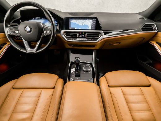 BMW 3 Serie 330e Sportline 293Pk Automaat (APPLE CARPLAY, GROOT NAVI, ZWART HEMEL, COGNAC LEDER, CAMERA, STOE... ActivLease financial lease