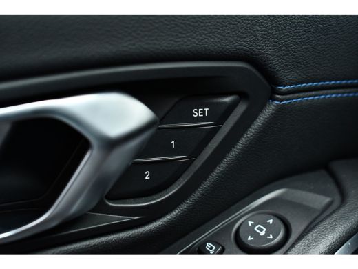 BMW 3 Serie 330e xDrive M-Sport Pro Pano M-zetels ACC HUD 19inch El-klep ActivLease financial lease