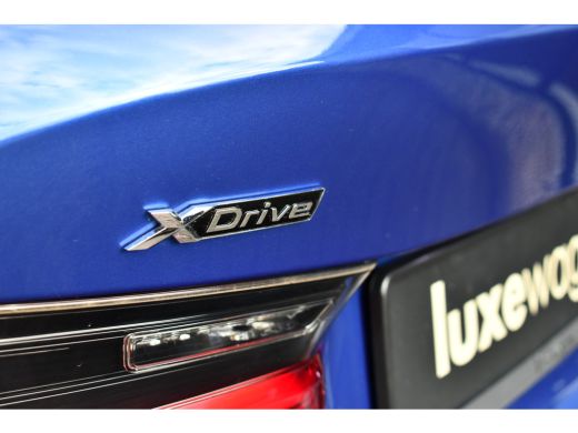 BMW 3 Serie 330e xDrive M-Sport Pro Pano M-zetels ACC HUD 19inch El-klep ActivLease financial lease