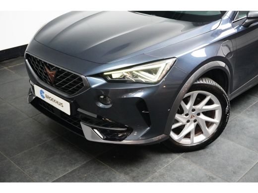 CUPRA Formentor 1.4 e-Hybrid 204PK DSG-6 |  NAVIGATIE | ADAPT. CRUISE | CAMERA | STUURVERW. | LED ActivLease financial lease