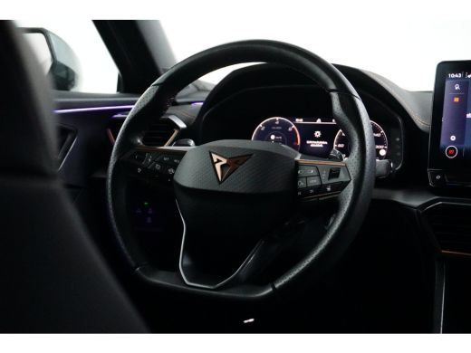 CUPRA Formentor 1.4 e-Hybrid VZ 245PK Performance TREKHAAK | APP. CONNECT | CAMERA | CRUISE CONTROL | LED ActivLease financial lease